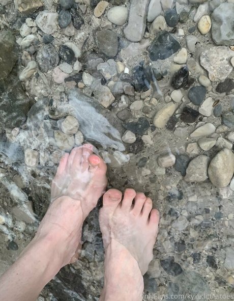 Kylielittletoes